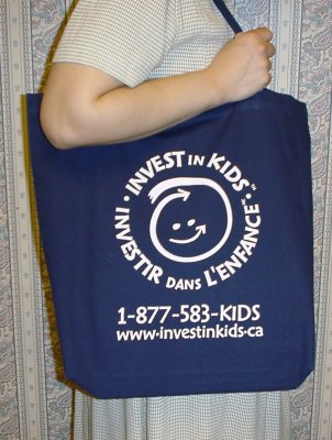 ikf_tote.jpg (31698 bytes)